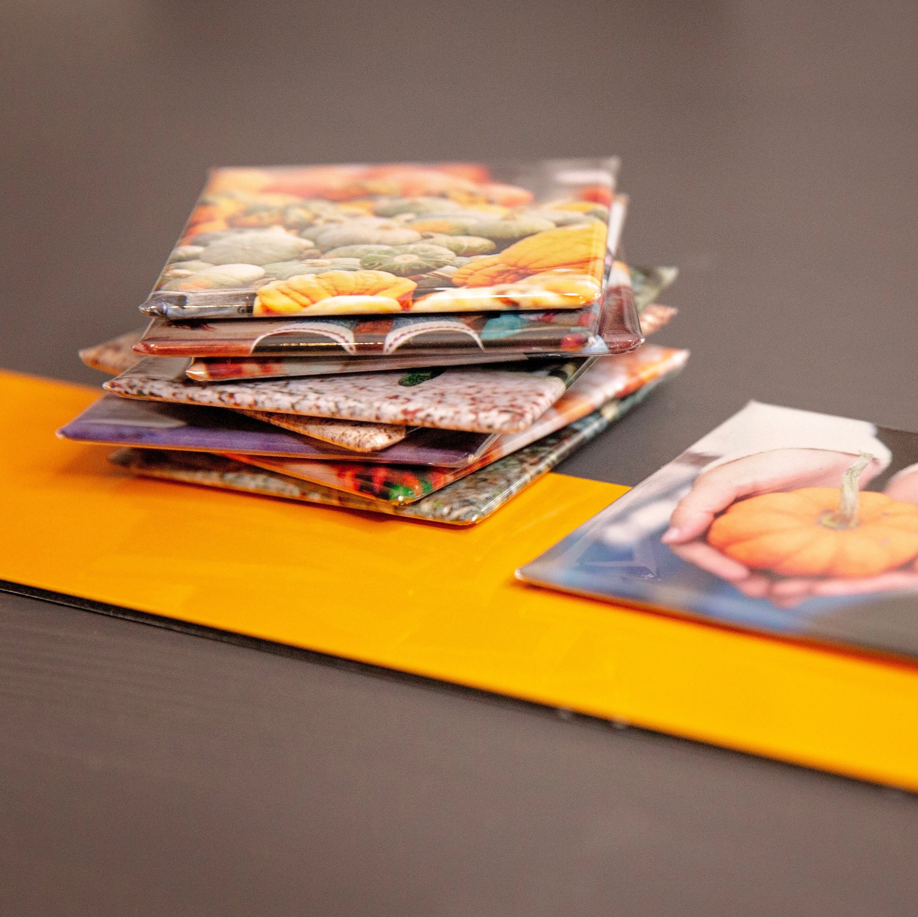 CUSTOM BUTTON PHOTO MAGNETS